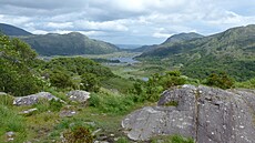 Nejkouzeln�j�í pohled na národní park Killarney je z legendárního výhledu...