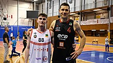 Jihlavtí rodáci v basketbalové lize: Matj Dáa (íslo 88, vk 18) z Brna a...