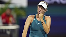 Linda Fruhvirtová se raduje v zápase na turnaji Miami Open
