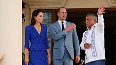 Vévodkyn Kate, britský princ William a premiér Belize Johnny Briceno (Belize...
