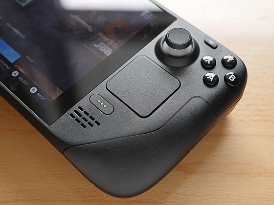 P�enosné herní PC Steam Deck