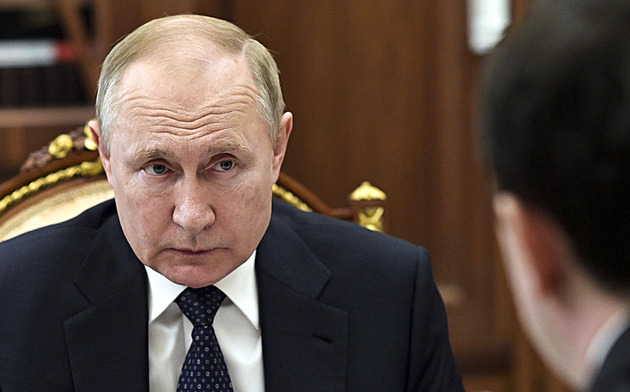 Kreml: Setkání prezidentů nevylučujeme. Ale až při podpisu dokumentu