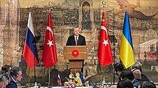 Recep Tayyip Erdogan je prezident Turecké republiky, bývalý starosta Istanbulu...
