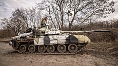 Ukrajinské síly osvobodily msto Trosanec, porazily elitní ruskou tankovou...