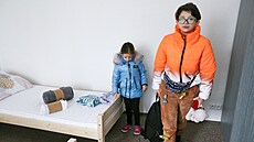 Jelizaveta Chruová s dcerami nalezla bydlení v byt v budov nádraí v...