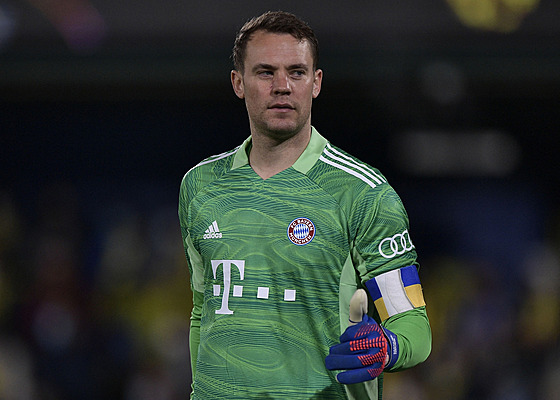 Manuel Neuer (Bayern) je nachystaný na tvrtfinále Ligy mistr proti...