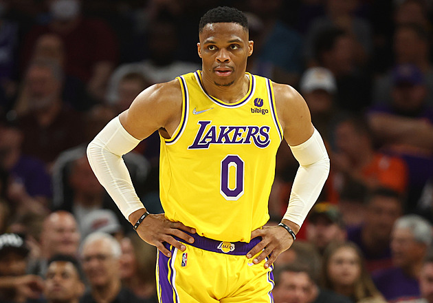 Westbrook se vrací do Los Angeles, místo Lakers bude hrát za Clippers