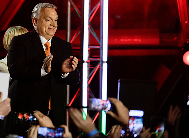 Maďaři na Orbánovu putinovskou rétoriku slyší, říká bývalý velvyslanec