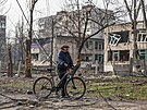 Mu v ulicích válkou znieného Mariupolu (31. bezna 2022)