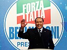 Bývalý italský premiér Silvio Berlusconi v ím na snmu své strany Vzhru...