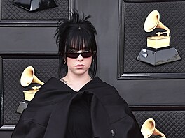 Billie Eilish na cenách Grammy (Las Vegas, 3. dubna 2022)