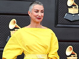 Laura Veltzová na cenách Grammy (Las Vegas, 3. dubna 2022)