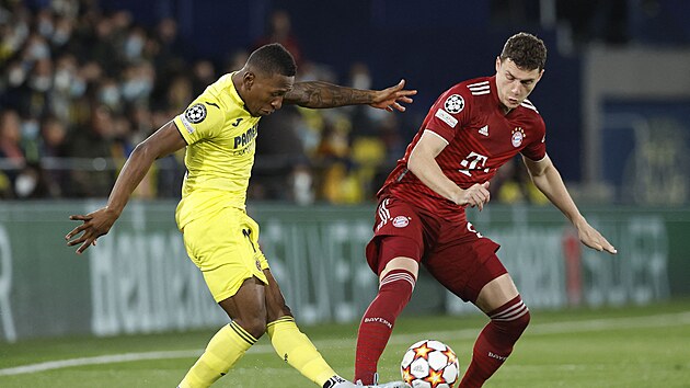 Pervis Estupin z Villarrealu se sna dostat m za Benjamina Pavarda z Bayernu.