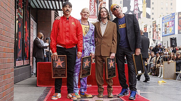 Kapela Red Hot Chili Peppers na hollywoodskm chodnku slvy
