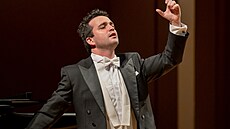 Xabier Anduaga na koncert� v Rudolfinu