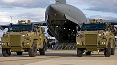 Obrněná vozidla Bushmaster, které Ukrajině poslala Austrálie. (7. dubna 2022)