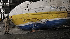 Detail znieného letounu An-225 Mrija (2. dubna 2022)