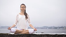 Jogínka Karolin Tsarski