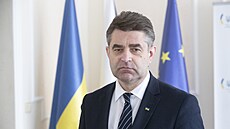 Ukrajinský velvyslanec v �R Jevhen Perebyjnis.