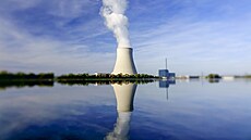 Isarská jaderná elektrárna leí 14 kilometr od msta Landshut v Nmecku