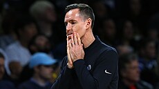 Steve Nash, trenér Brooklyn Nets, pro�ívá zklamání.