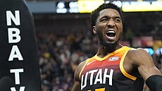 Donovan Mitchell z Utah Jazz se raduje.