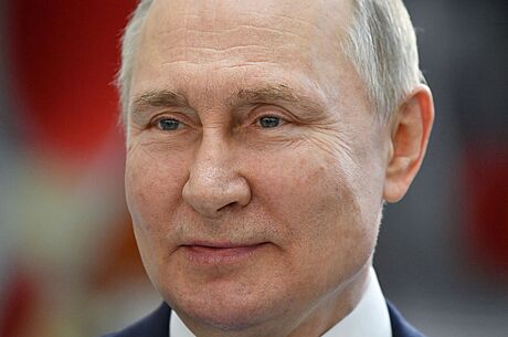Ruský prezident Vladimir Putin (12. dubna 2022)