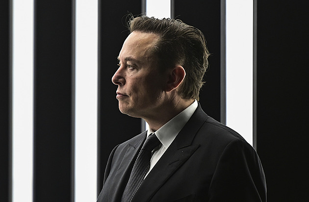 Musk narazil v Německu, odborářům se nelíbí ultimátum o návratu do kanceláří