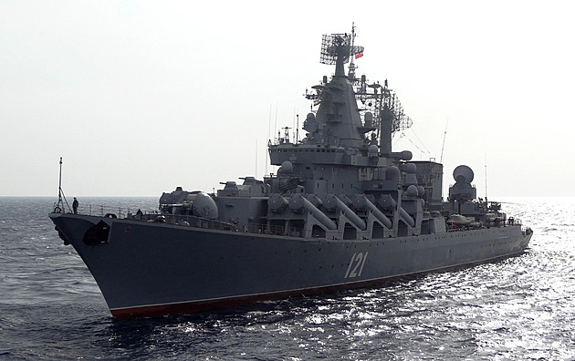 Nové informace o zničení křižníku Moskva: pomohlo počasí i ruské sebevědomí