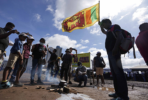 Srí Lanka prožívá nejhlubší krizi od roku 1948. Chybí potraviny i léky
