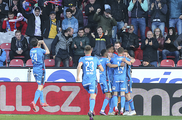 Plzeň - Ostrava 2:1, rozhodl Bucha, kouči Galáskovi premiéra nevyšla