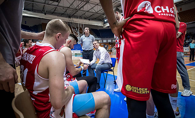 Kouč pardubických basketbalistů po vyřazení: Byla to dobrá sezona