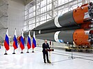 Ruský prezident Vladimir Putin navtívil kosmodrom Vostonyj na Dálném východ....