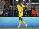 Samuel Chukwueze slaví svj gól na hiti Bayernu, kterým poslal Villarreal do...