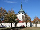 Kostel svatho Jana Nepomuckho na Zelen hoe ve e nad Szavou.