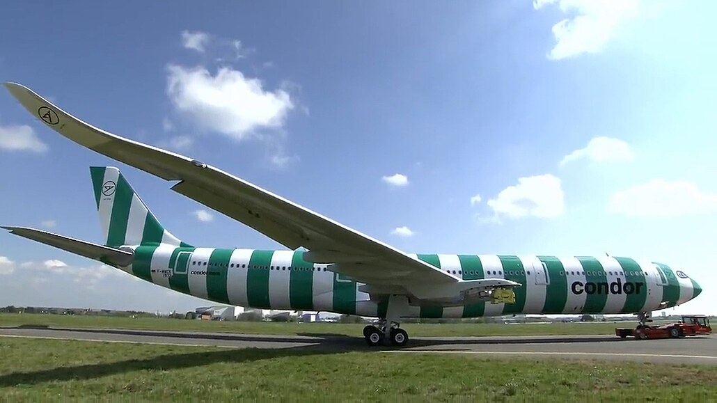 Condor Airlines se chlubí pruhovanými letadly. Inspirovaly se zmrzlinou