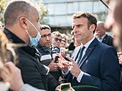 Emmanuel Macron b�hem p�edvolební kampan� v regionu Hauts-De-France (11. dubna...