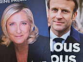 Prezident�tí kandidáti Marine Le Penová a Emmanuel Macron