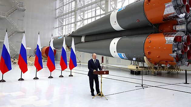 Rusk prezident Vladimir Putin navtvil kosmodrom Vostonyj na Dlnm vchod. (12. dubna 2022)