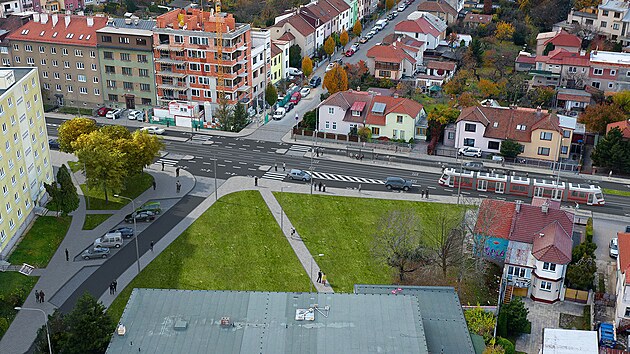 Tramvajov� linka 5 u� nebude kon�it ve �tef�nikov� �tvrti, ale novou propojkou za 800 milion� za�st� do trati u Halasova n�m�st�.