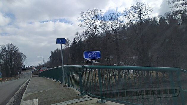 Most pes Divokou Orlici na silnici I/11 ped amberkem