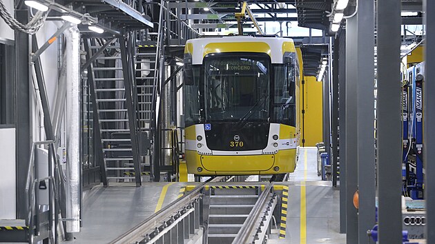 Msto Plze uvedlo do provozu prvn st nov tramvajov vozovny. Dal st rozshl stavby se stle buduje. (7. 4. 2022)
