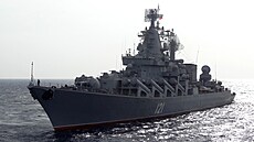 Ruský křižník Moskva v Sevastopolu (14. března 2014)
