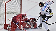 Finále play off hokejové extraligy - 2. zápas: HC Ocelái Tinec - HC Sparta...