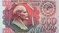 Portrét Lenina na staré ruské bankovce 500 rubl� z roku 1992.