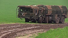 Iskander je ruský mobilní taktický raketový systém schopný vypou�t�t a...