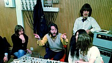The Beatles a Yoko Ono ve studiu