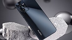 Realme C35