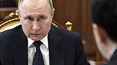 Ruský prezident Vladimir Putin se účastní schůzky v Moskvě. (29. března 2022)