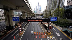 Šanghajská ulice zející prázdnotou (28. března 2022) | na serveru Lidovky.cz | aktuální zprávy
